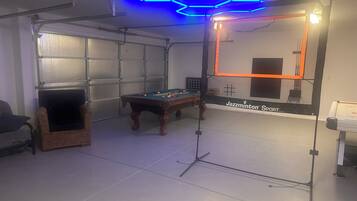 Spielezimmer