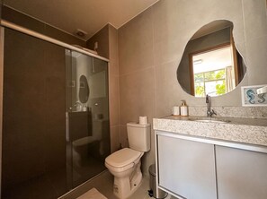 Apartamento básico | Banheiro