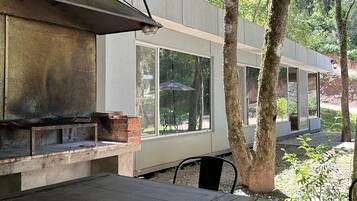 Área de parrilladas y picnic