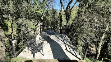 Superior Quadruple Room, Garden View | Terrace/patio