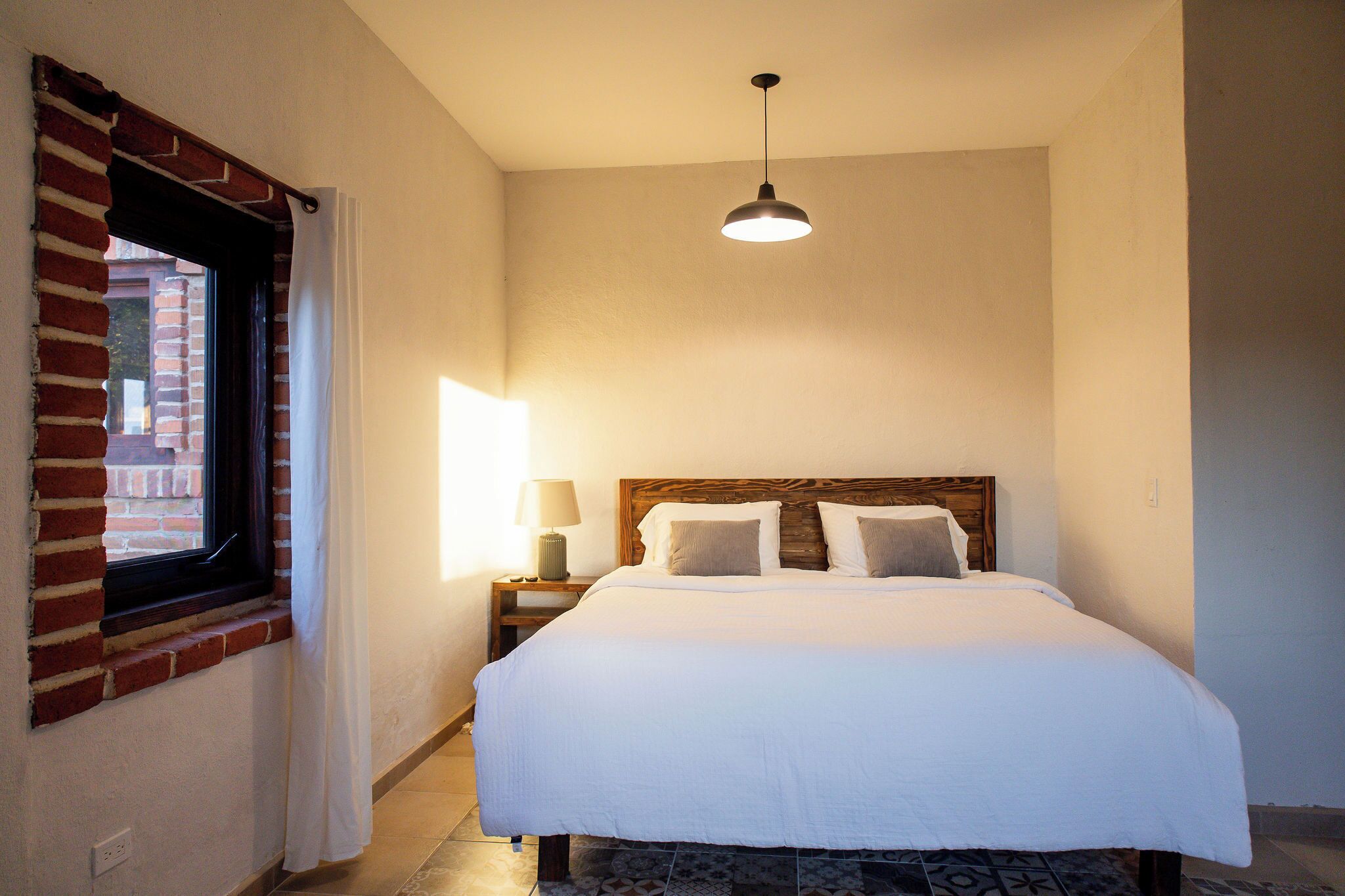 4 chambres, bureau, fer et planche à repasser, Wi-Fi gratuit