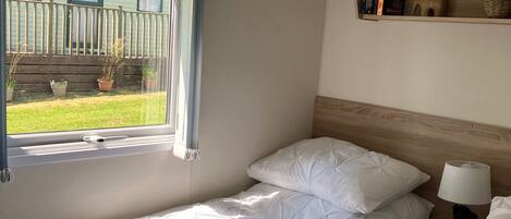 2 habitaciones, tabla de planchar con plancha y wifi gratis