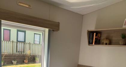 Static Caravan Sleeps 4 With Indoor Pool