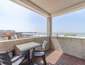 Balcony - Apartment With Panoramic Ijsselmeer Views (Makkum)