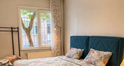 Room-2x1 Double Bed Room - Couples - Cen