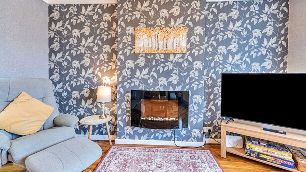 Bungalow | Living room - Holiday Home in Seaside Town of Prestatyn (Prestatyn)
