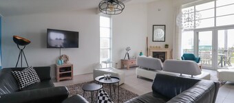 Beach Villa With Sauna for 8 Guests