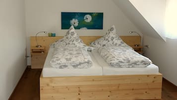 Bügeleisen/Bügelbrett, WLAN, Bettwäsche