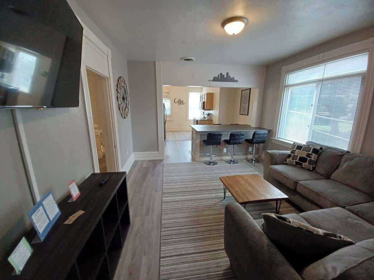 TV, offices