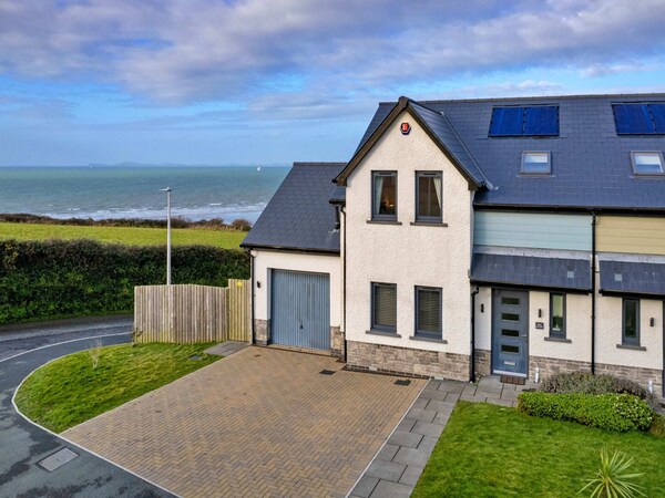 Stunning Broad Haven Beach House - Little Haven