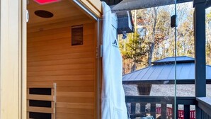 Property grounds - Private Pool Spa, Sauna, Arcade & Views of Dollywood Fireworks (Pigeon Forge)