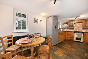 House | Dining