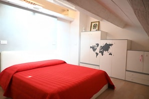 Room - SE301 - Senigallia, nuovo bilocale nel centro storico e a pochi passi dal mare (Senigallia)