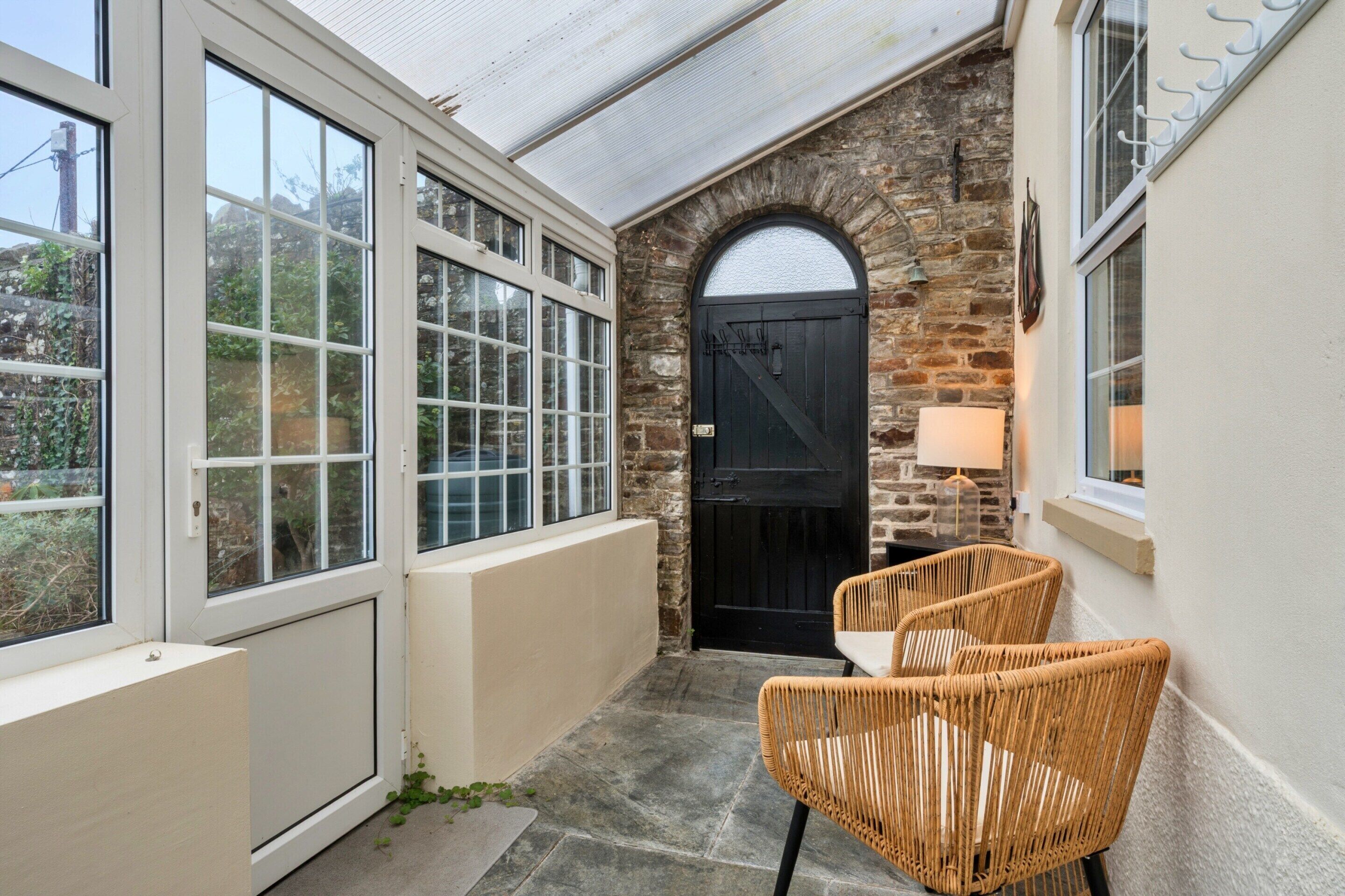 House | Balcony