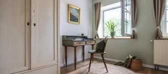 Charming "Scheune" Vacation Home – Country Charm in a Painter's Studio