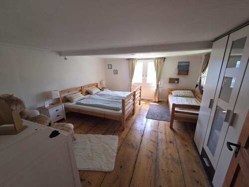 Fantastic 4-bedroom chalet in Amden with mountain and lake view - Casa Respiro