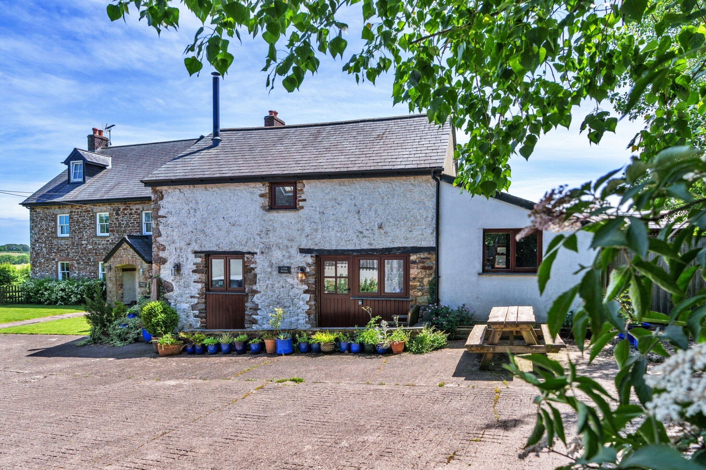 Cottage | Exterior