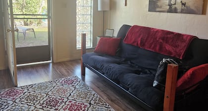 Red Rock Rendezvous - Steps Away From Uptown Sedona Shops & Dining