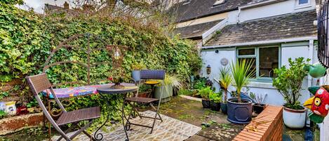 Cottage | Balcony