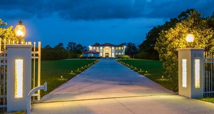 Riverfront Estate | Pool, Dock & Game Room