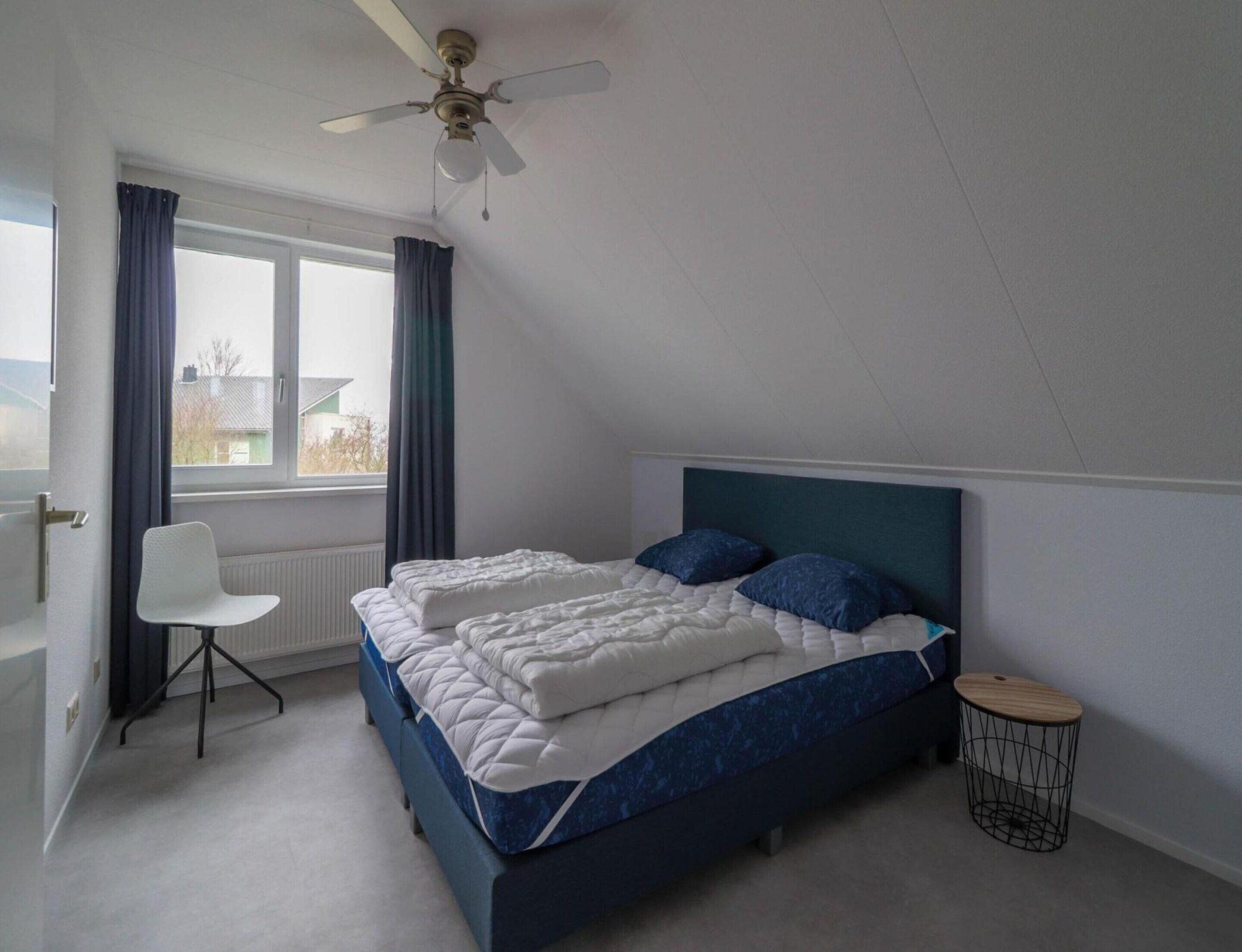 House | 3 bedrooms, iron/ironing board, individually furnished, bed sheets