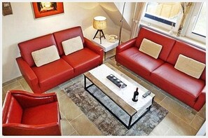 Living area - 4-Room Vacation Apartment "SYLTER DEICHWIESE" with Garden/Terrace in Westerland, Sylt (Sylt-Westerland)