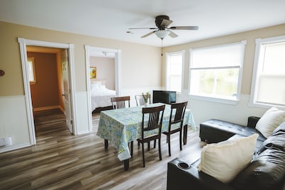 Complex Unit 2 – Ground Level, Lakefront