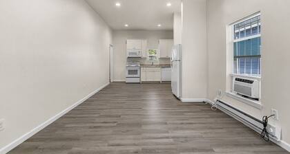 Fort Worth Stockyards Terrific 2-bedroom house