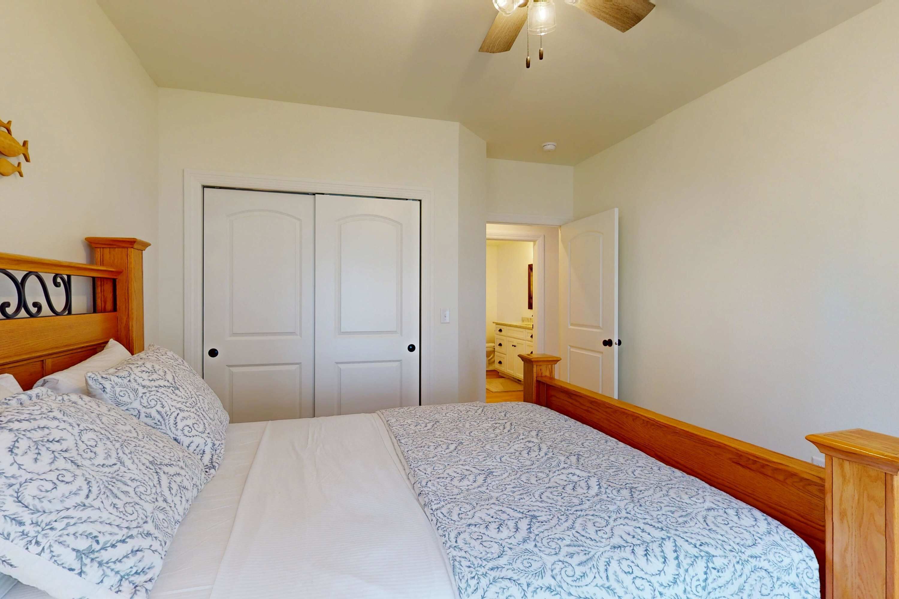 4 Schlafzimmer, Bügeleisen/Bügelbrett, WLAN, Bettwäsche