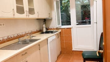 Shared Dormitory, 1 Bedroom, Smoking | Interior