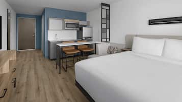 Studio, 1 Queen Bed (No View)