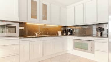 Apartment | Private kitchen