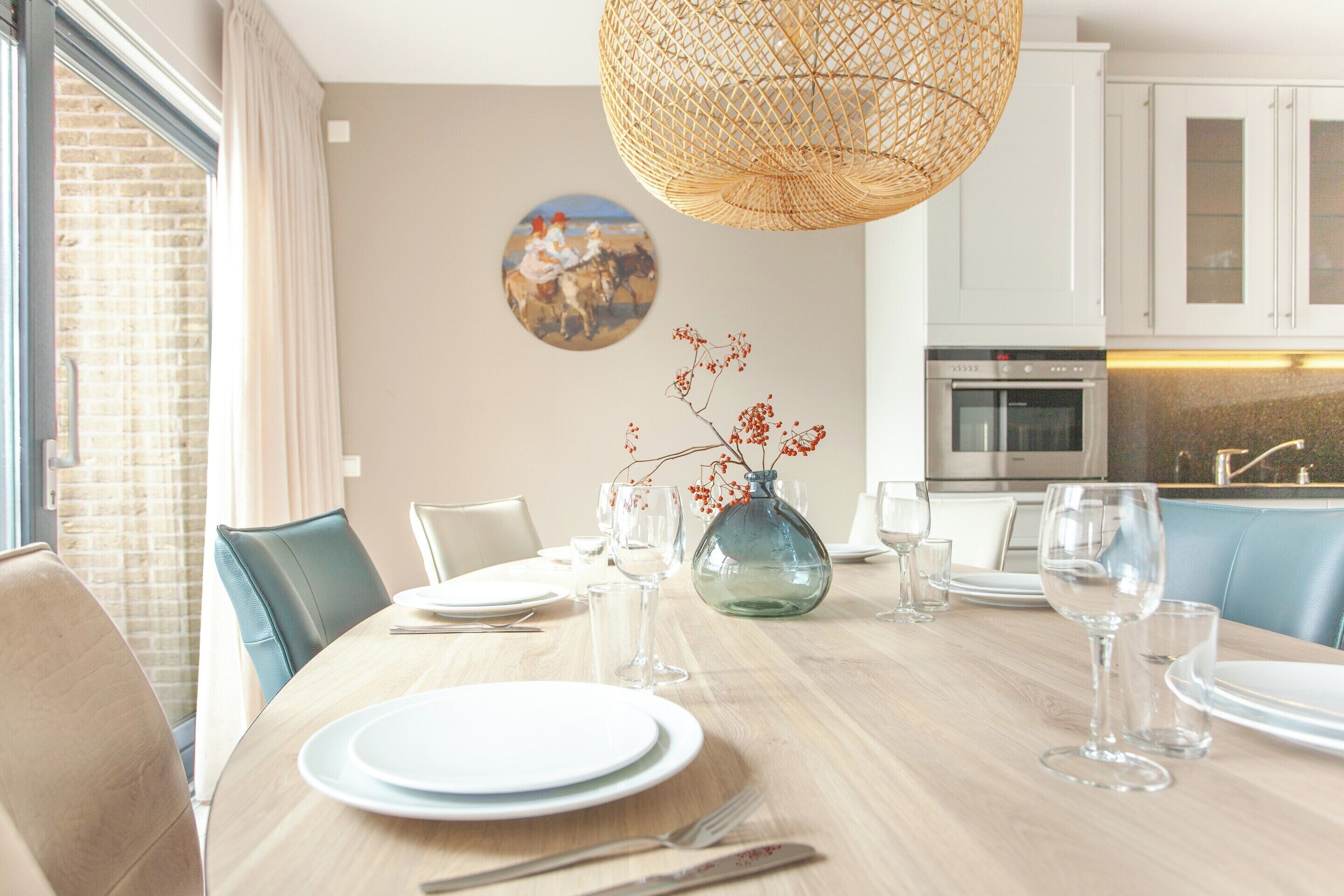 Apartment | Dining