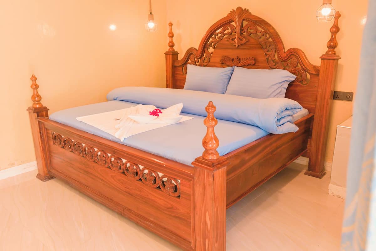Double or Twin Room, Balcony, Garden View | WiFi (free)