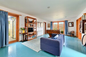 House | Living room