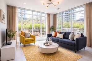 Living area - Stylish 2BR Downtown Base for Extended Stays (Toronto)