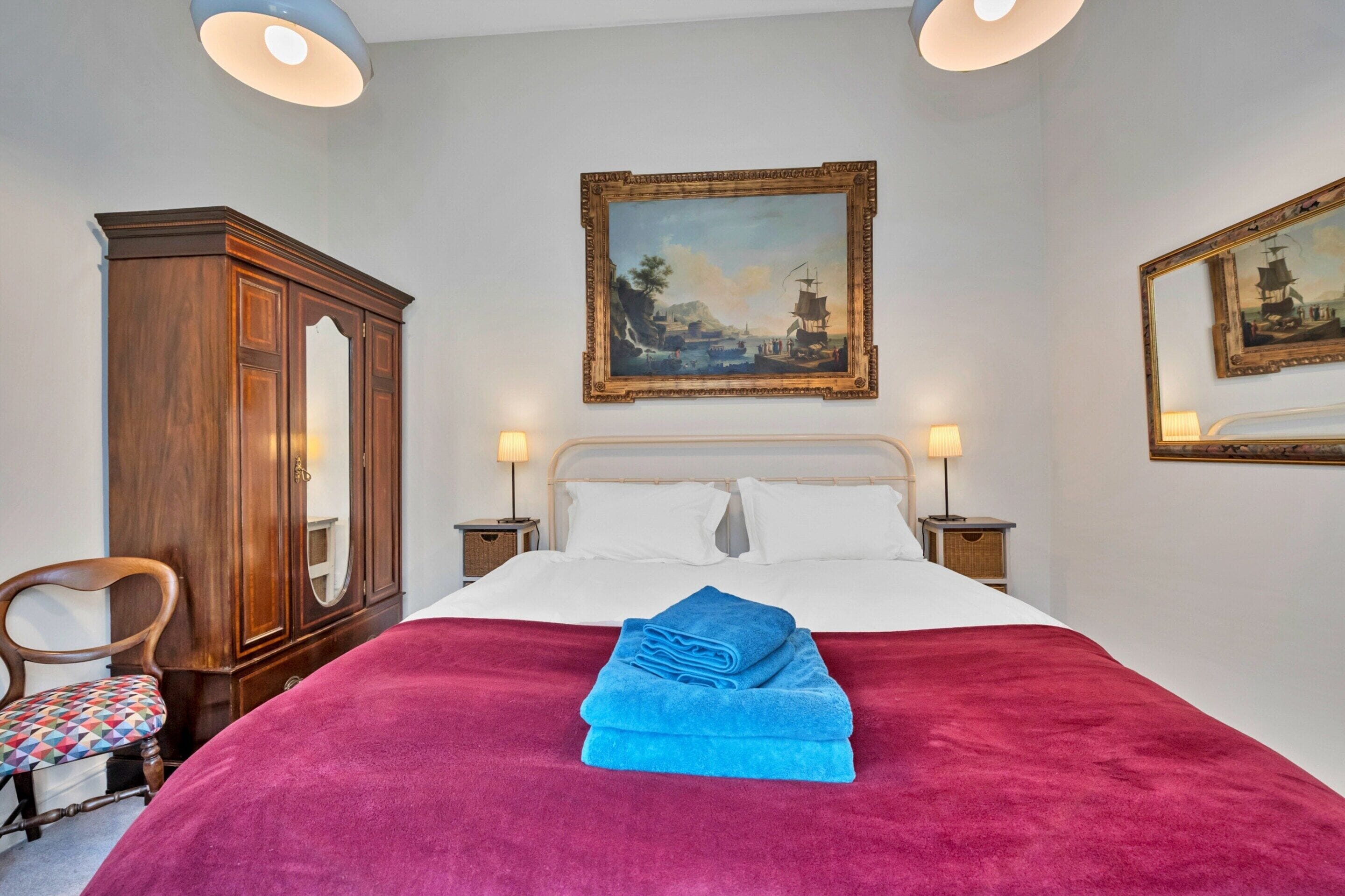 2 bedrooms