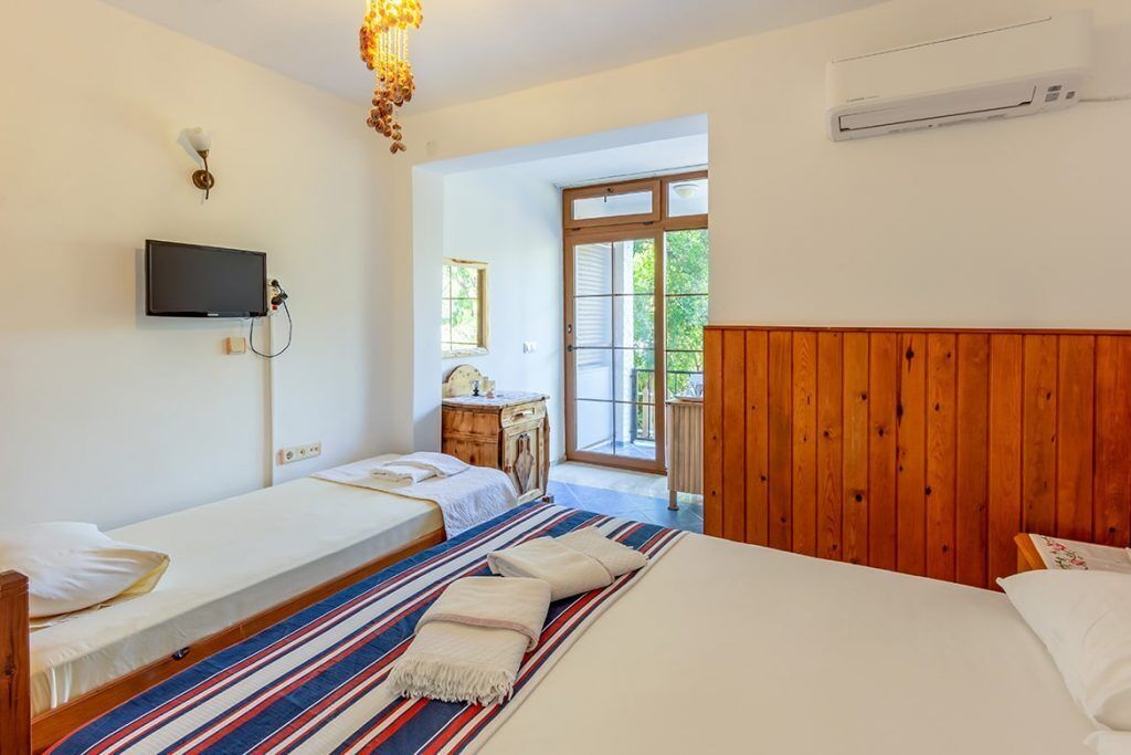 Basic Room, Garden View | Free WiFi