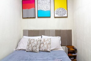 1 bedroom, free WiFi, bed sheets