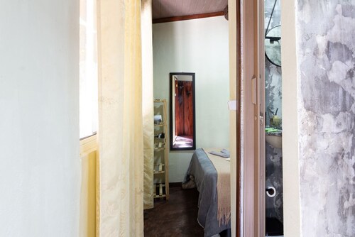 Cabana p/ Casais c/ Hidromassagem e Churrasqueira