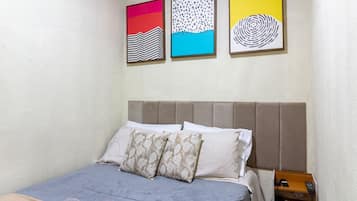 1 bedroom, WiFi (free), bed sheets