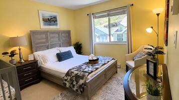 2 chambres, fer et planche à repasser, Wi-Fi gratuit, draps fournis