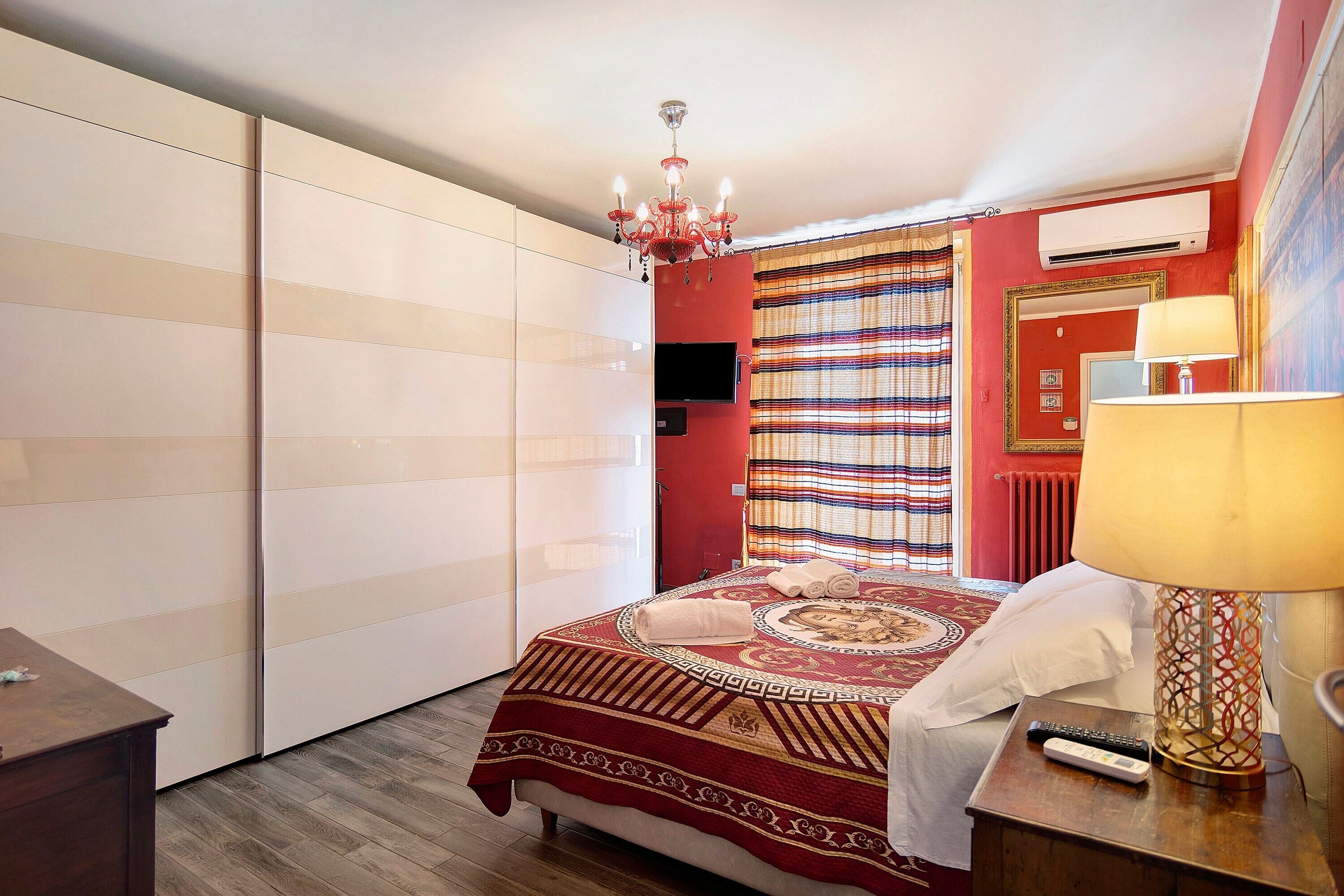 3 Schlafzimmer, Bügeleisen/Bügelbrett, WLAN, Bettwäsche