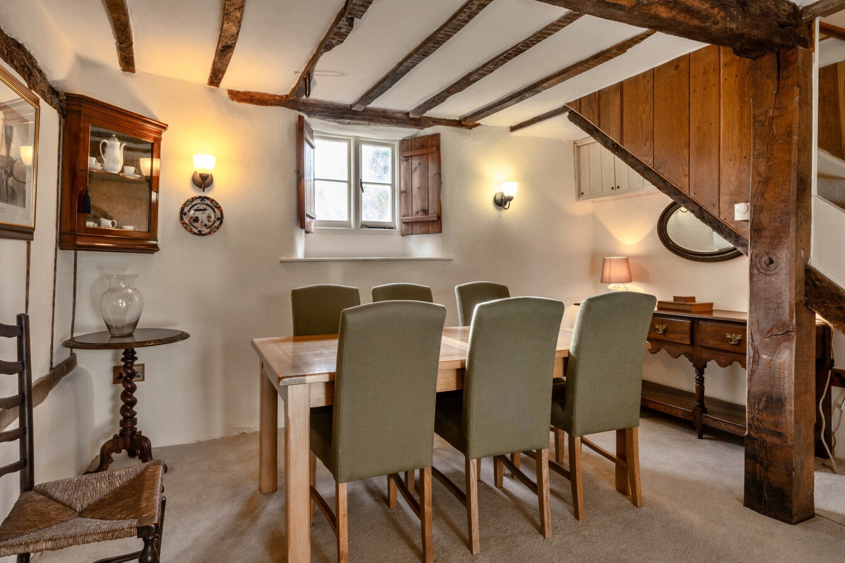 Cottage | Dining
