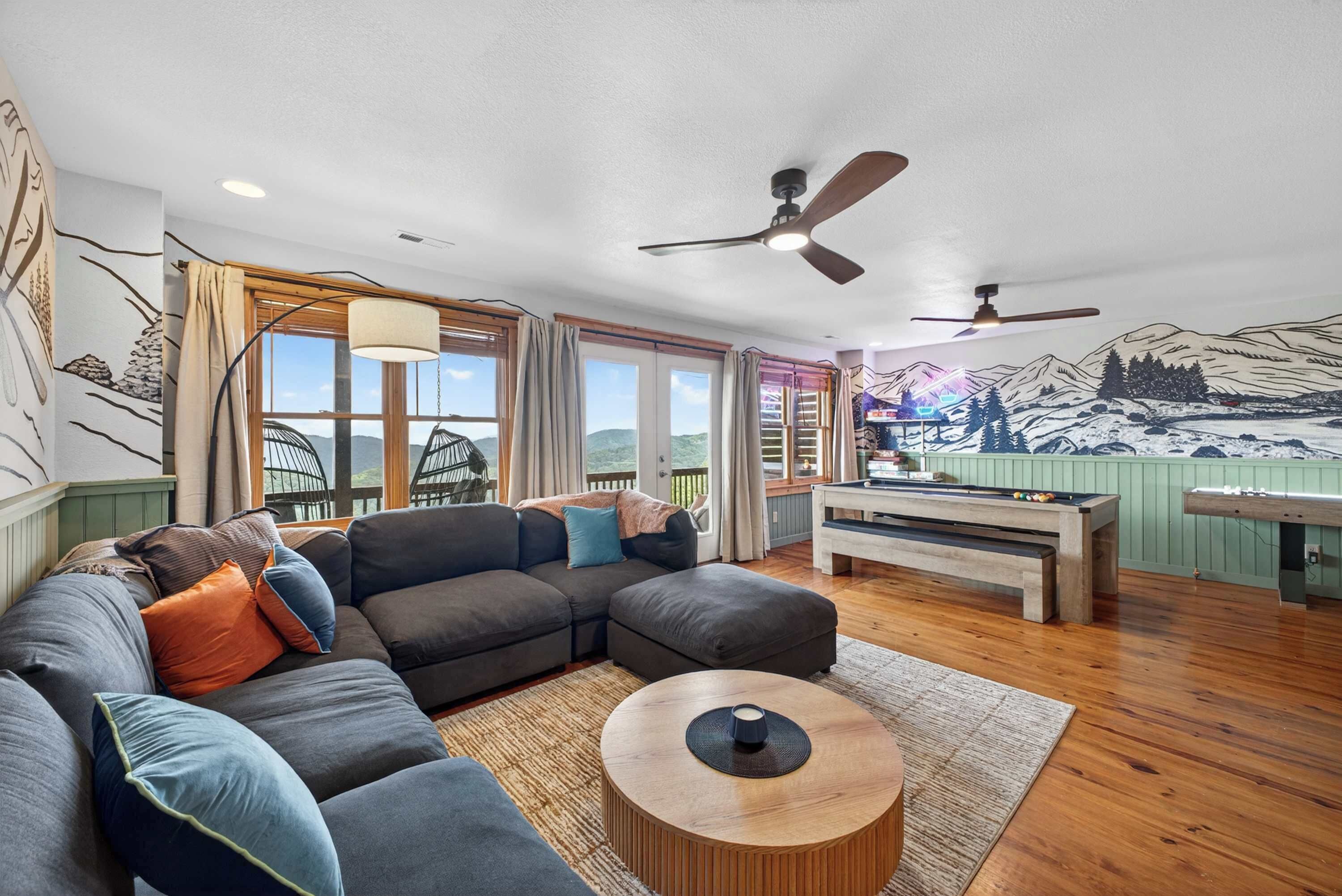 TV, fireplace, offices