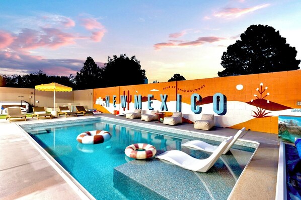 Outdoor pool, a heated pool - Dream Escape! Heated Pool, Hot Tub, Game Room, Golf, Outdoor Paradise! Sleeps 14 (Albuquerque)
