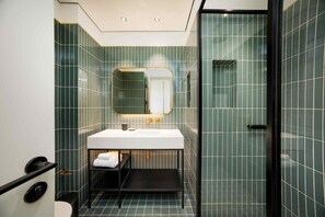 Bathroom - Upscale Business Bay Studio w/ Pool (Dubai)