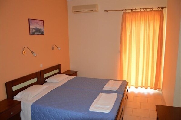 Room - Aggelos Family Hotel (Corfu)