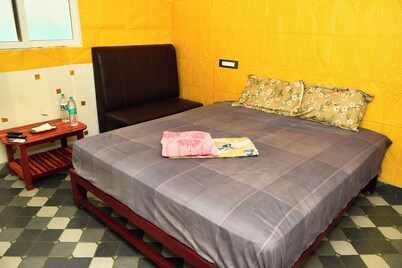 Palm tree Villa Homestay