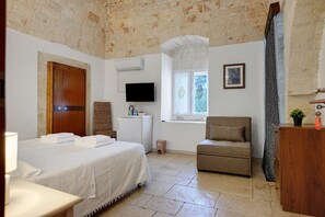 1 室のベッドルーム、WiFi、ベッドシーツ